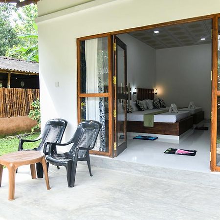 Clay House Hotel Udawalawe Kültér fotó