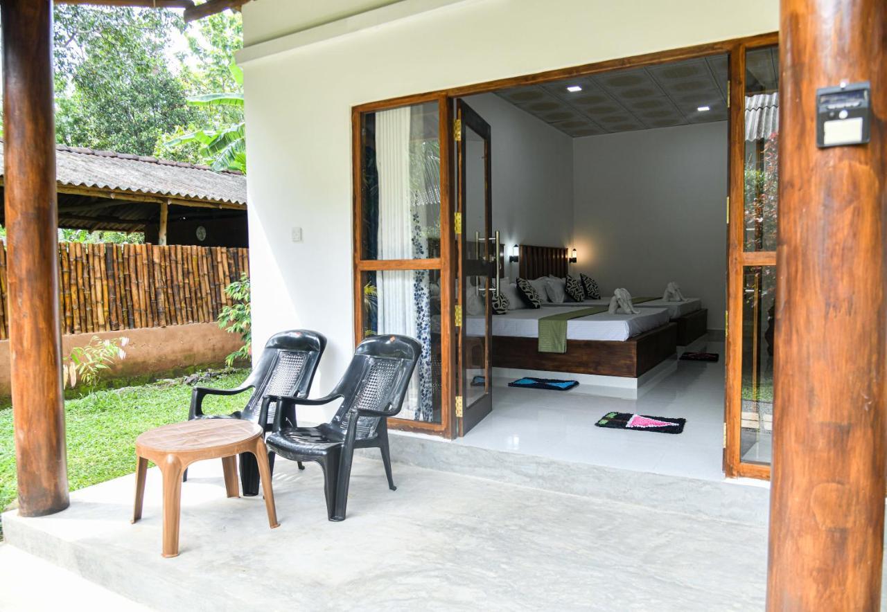 Clay House Hotel Udawalawe Kültér fotó