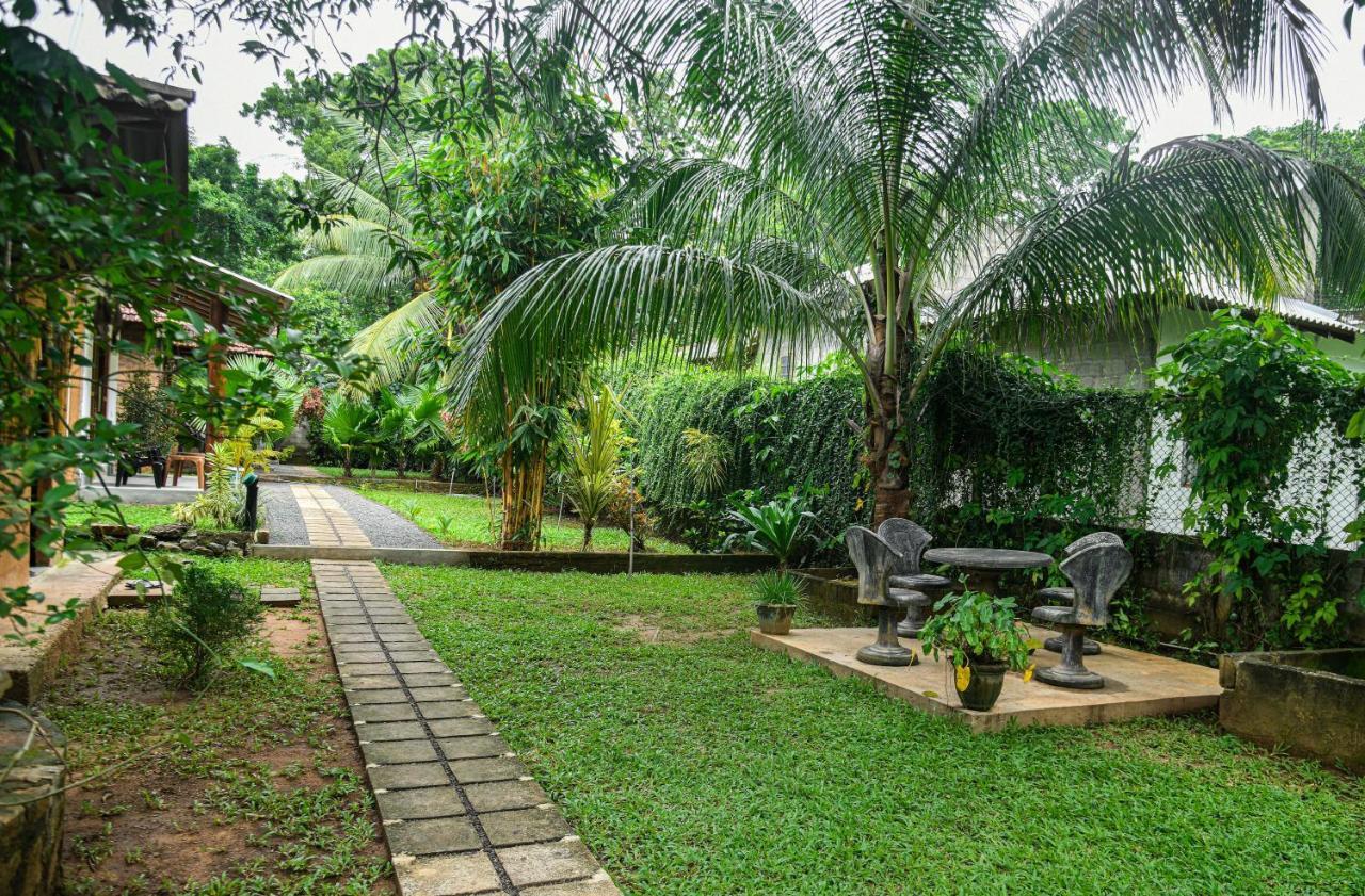 Clay House Hotel Udawalawe Kültér fotó