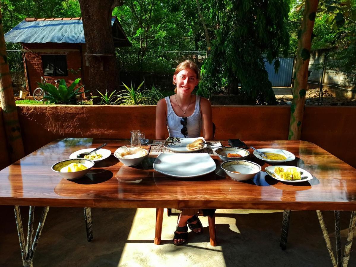 Clay House Hotel Udawalawe Kültér fotó